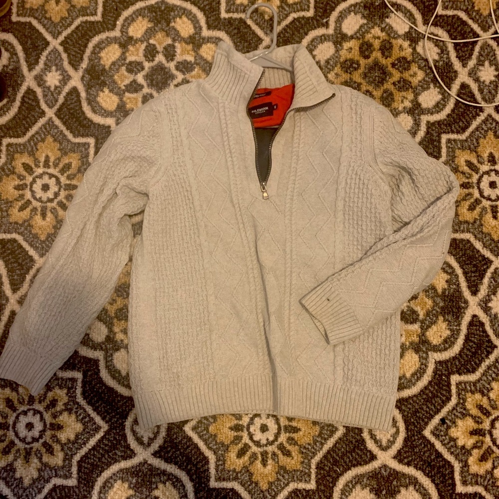 Holebrook (Sweden) windproof pull over, cable knit
